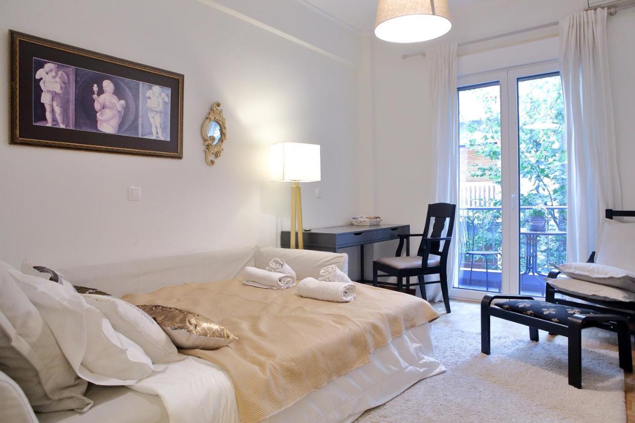Vz Athens